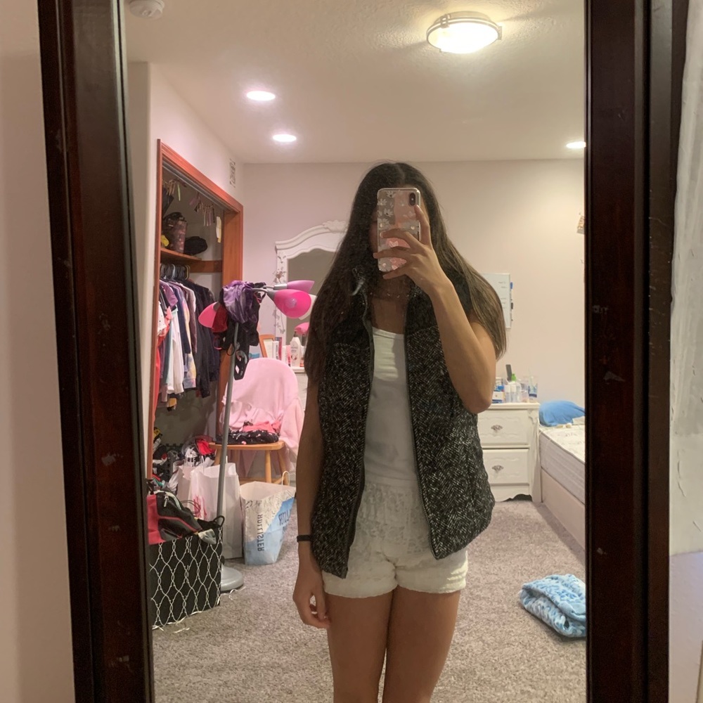 Wool Vest - Picture 6 of 6